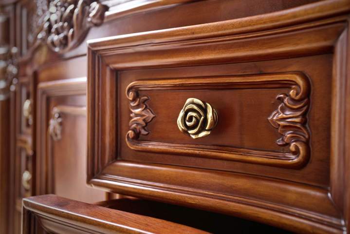 Transformation de mobilier ancien Moulins